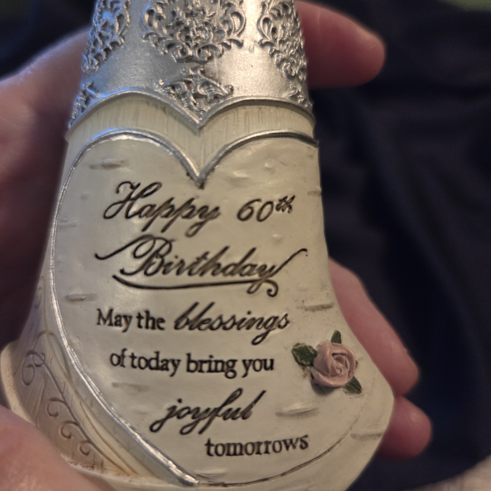 Pretty 60th Birthday Angel Figurine/Cake Topper - Picture 2 of 6